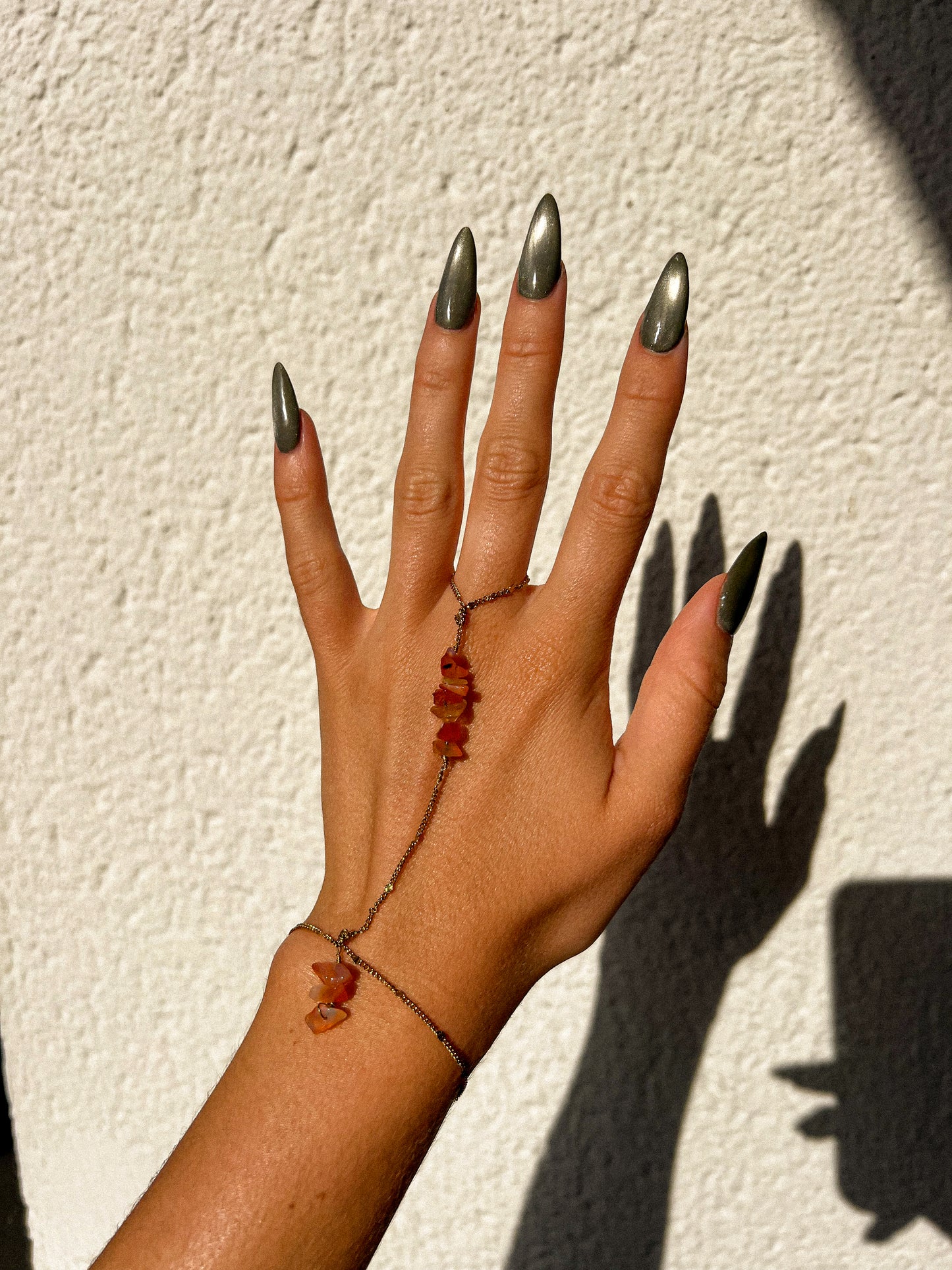 Cornaline hand jewelry