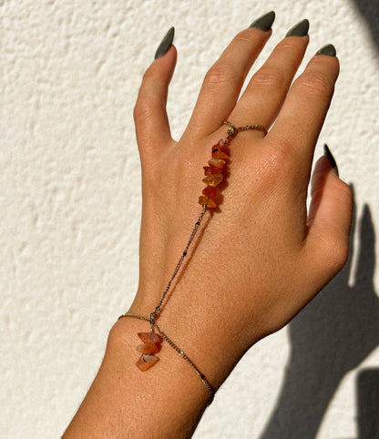Cornaline hand jewelry