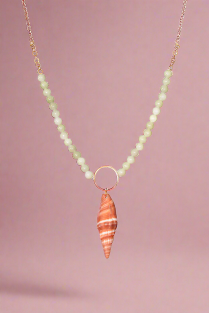 Collier Perles et véritable coquillages